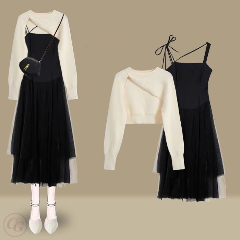 黑色/繫帶吊帶裙+米白色/毛衣