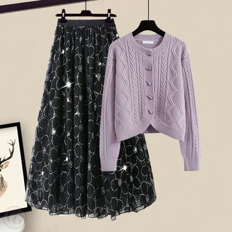 紫色開衫+黑色半身裙/套裝