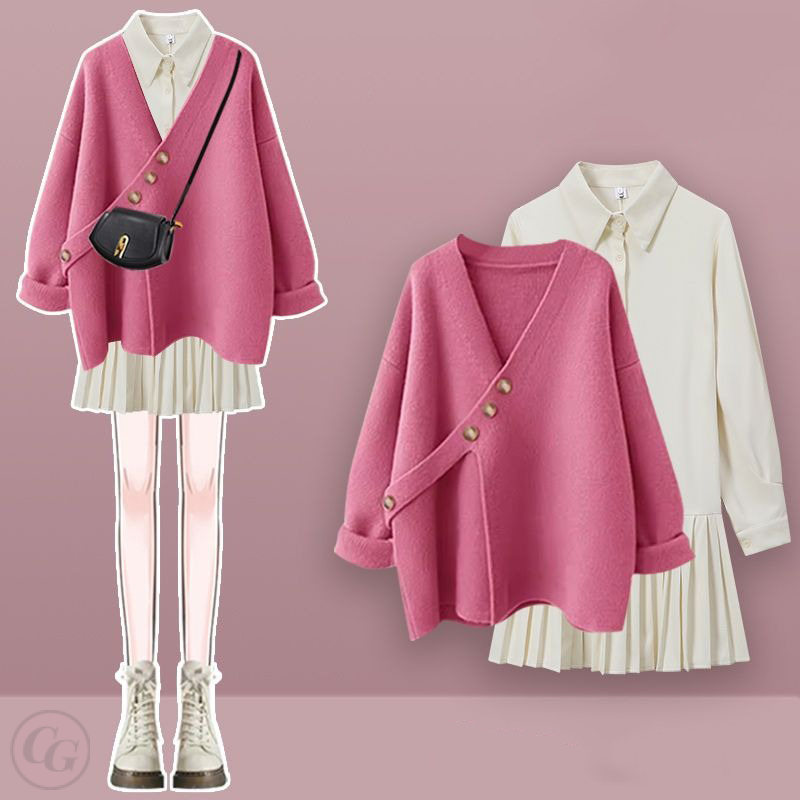 粉色毛衣+米白色洋裝